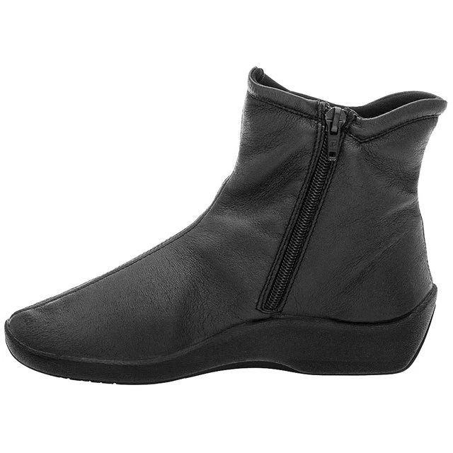 Arcopedico L19 Boot Black (Women's) 2 Arcopedico L19 Boot Black (Women's) - Image 2